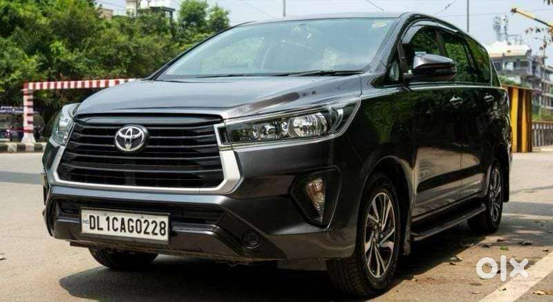 Toyota Innova Crysta 2.7 Gx Limited Edition At 7 Str, 2022, Petrol