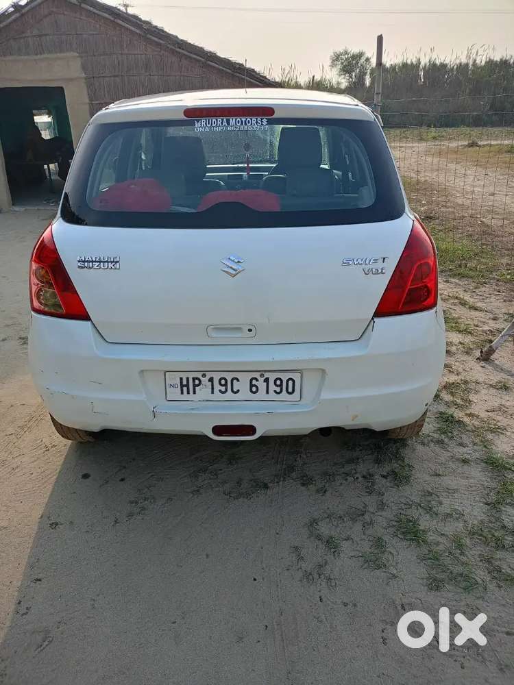 Maruti Suzuki Swift Lxi 2011