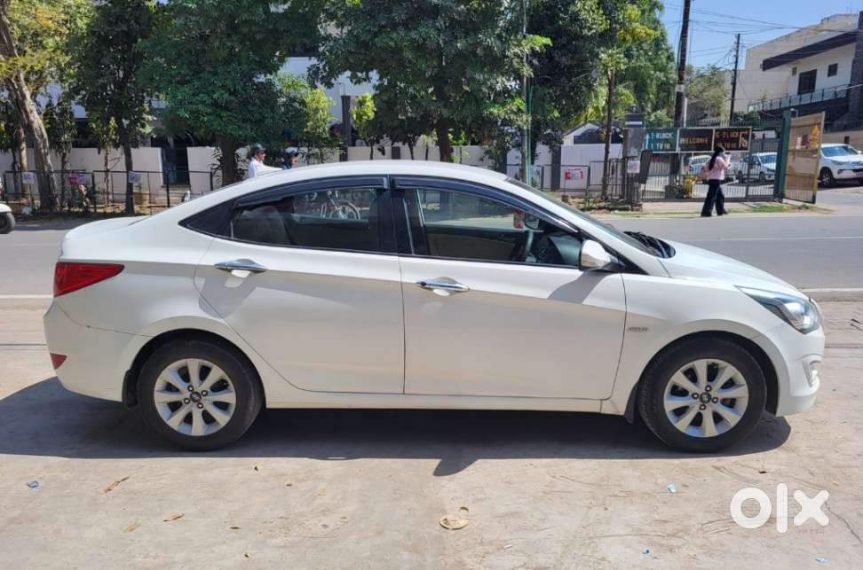 Hyundai Verna 1.6 Vtvt At Sx, 2016, Diesel