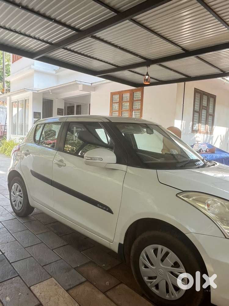 Maruti Suzuki Swift 2016