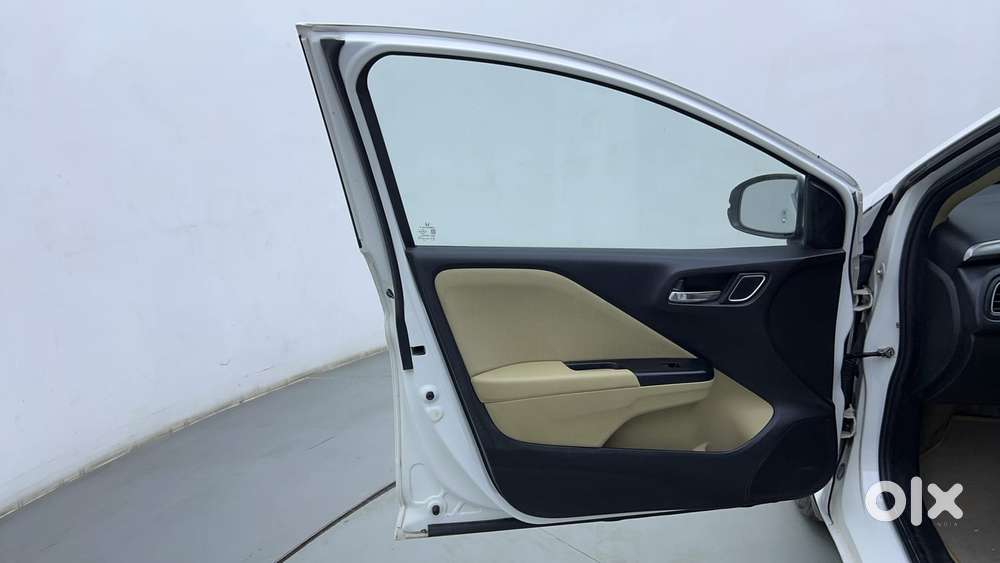 Honda City 1.5 V 4th Gen I-vtec Mt, 2022, Petrol