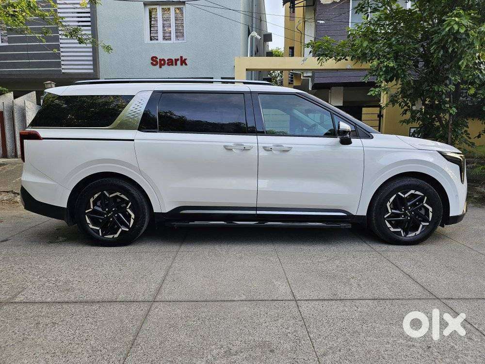 Kia Carnival Limousine Plus 7 Str, 2025, Diesel