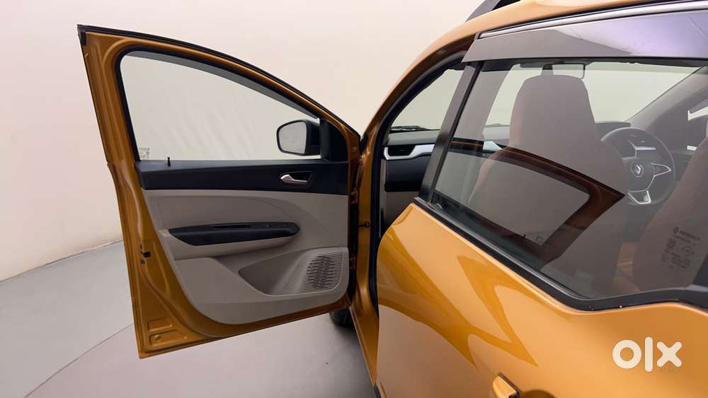 Renault Triber Rxz Easy-r Amt, 2022, Petrol