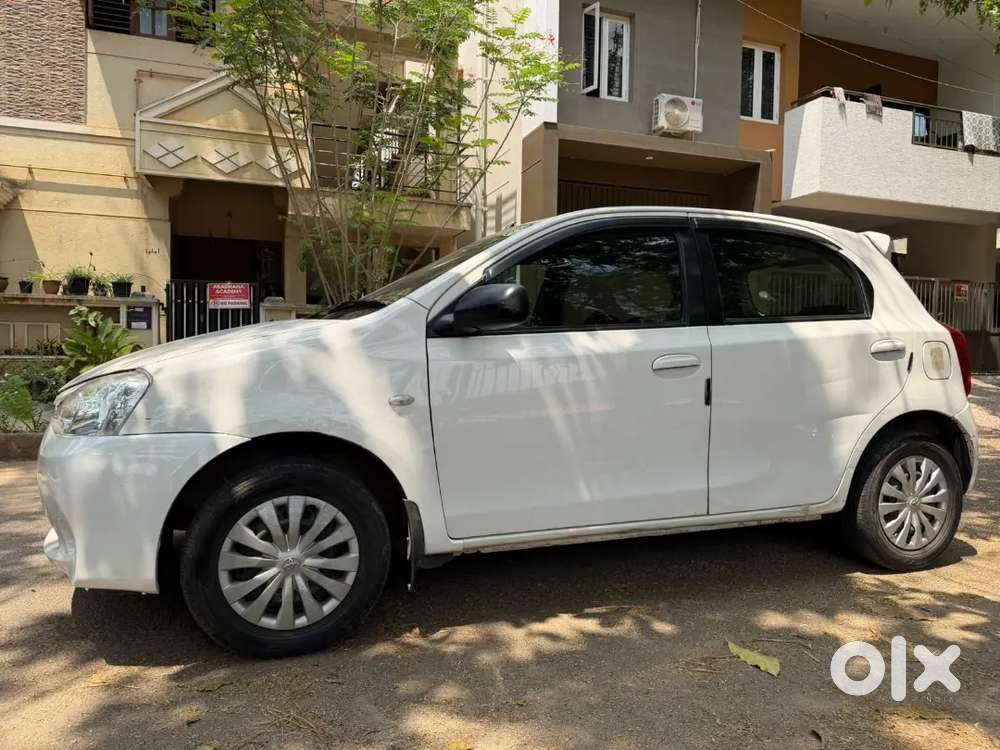 Toyota Etios Liva 2011