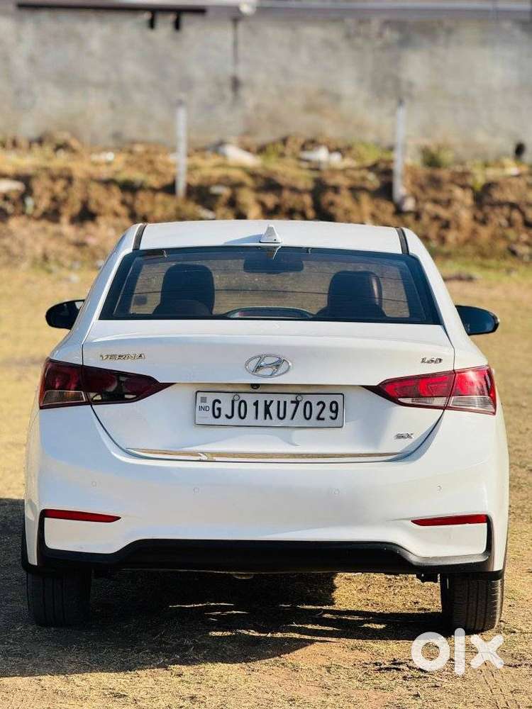 Hyundai Verna, 2018, Diesel