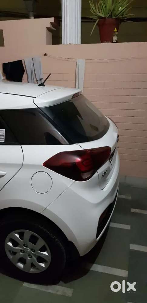 Hyundai I20 2019 Well Maintained Like New Showroom Condition,nri Owner