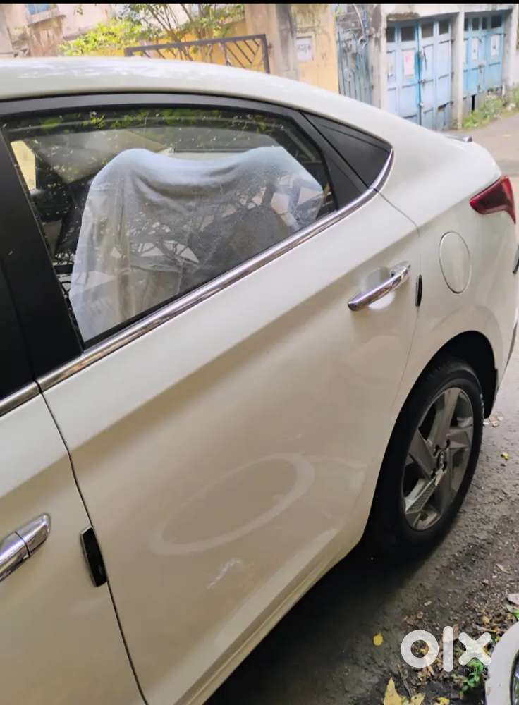 Hyundai Verna 2022 Petrol 21565 Km Driven
