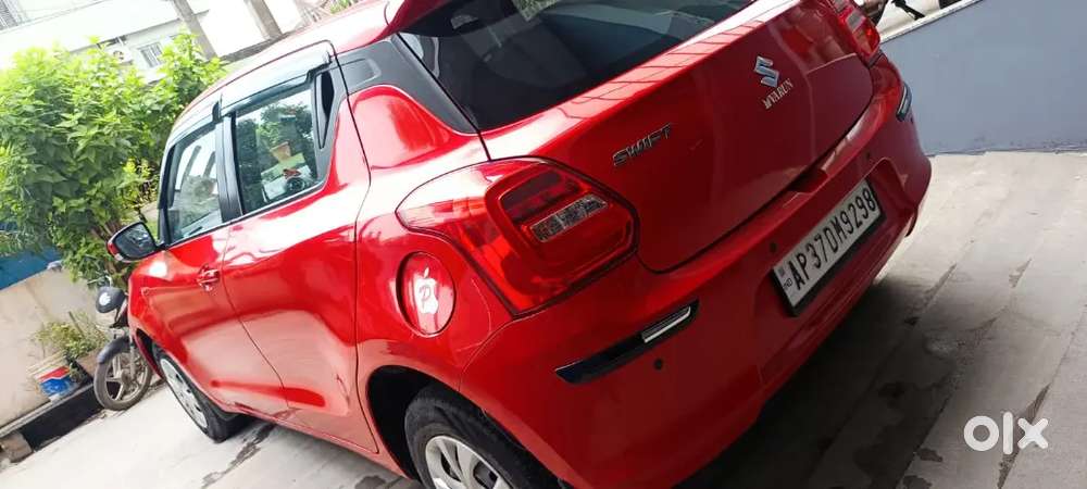 Maruti Suzuki Swift 2018 Petrol 109000 Km Driven