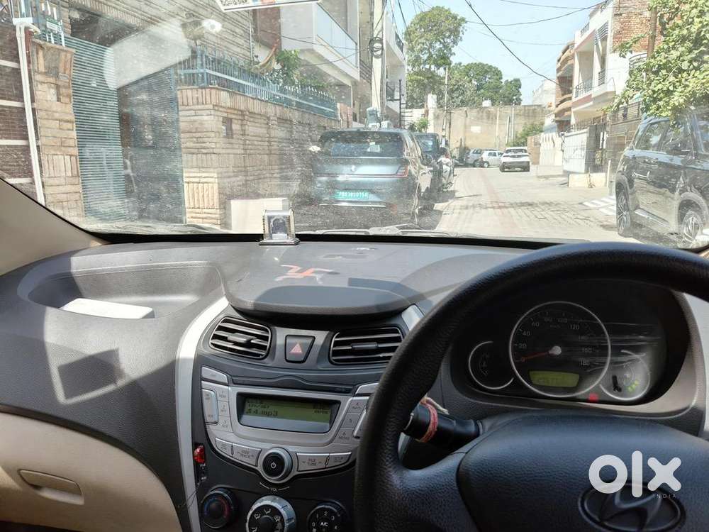 Hyundai Eon 2015 Petrol Well Maintained