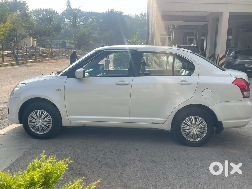Maruti Suzuki Swift Dzire Vxi, 2012, Petrol