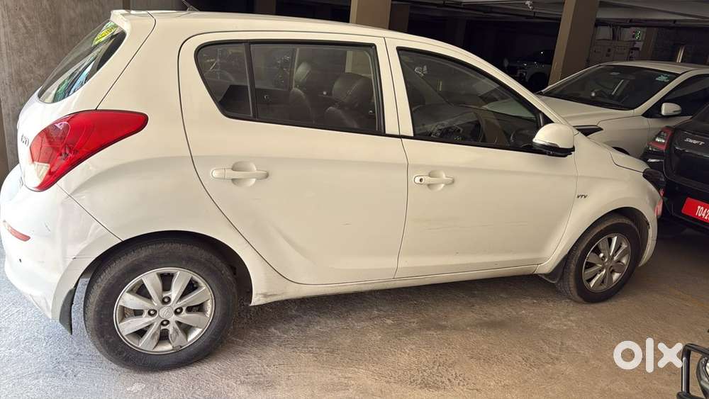 Hyundai I20 Sportz 2014 Petrol Manual