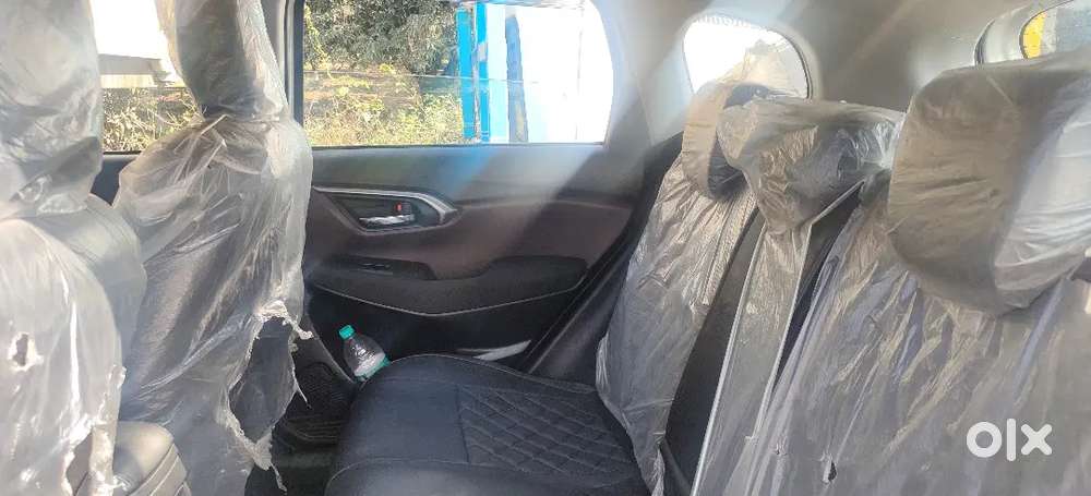 Maruti Suzuki Grand Vitara 2024 Petrol 14500 Km Driven