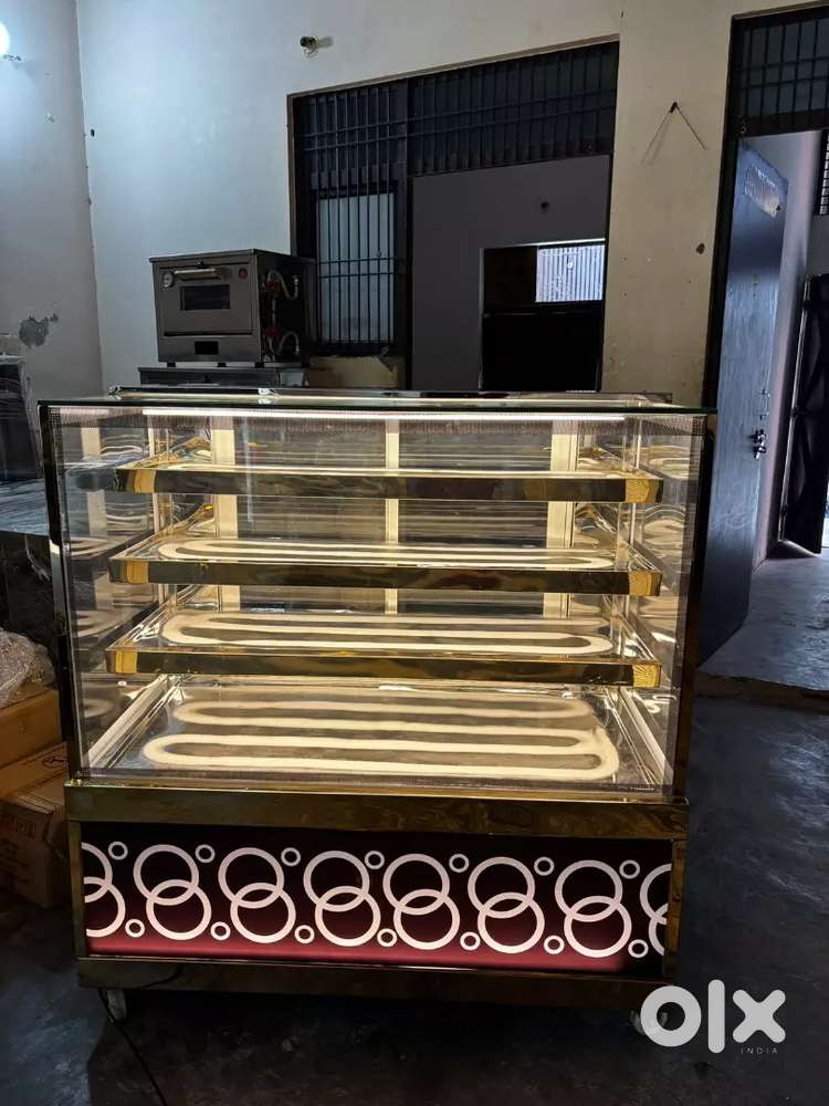 New Cake display fridge