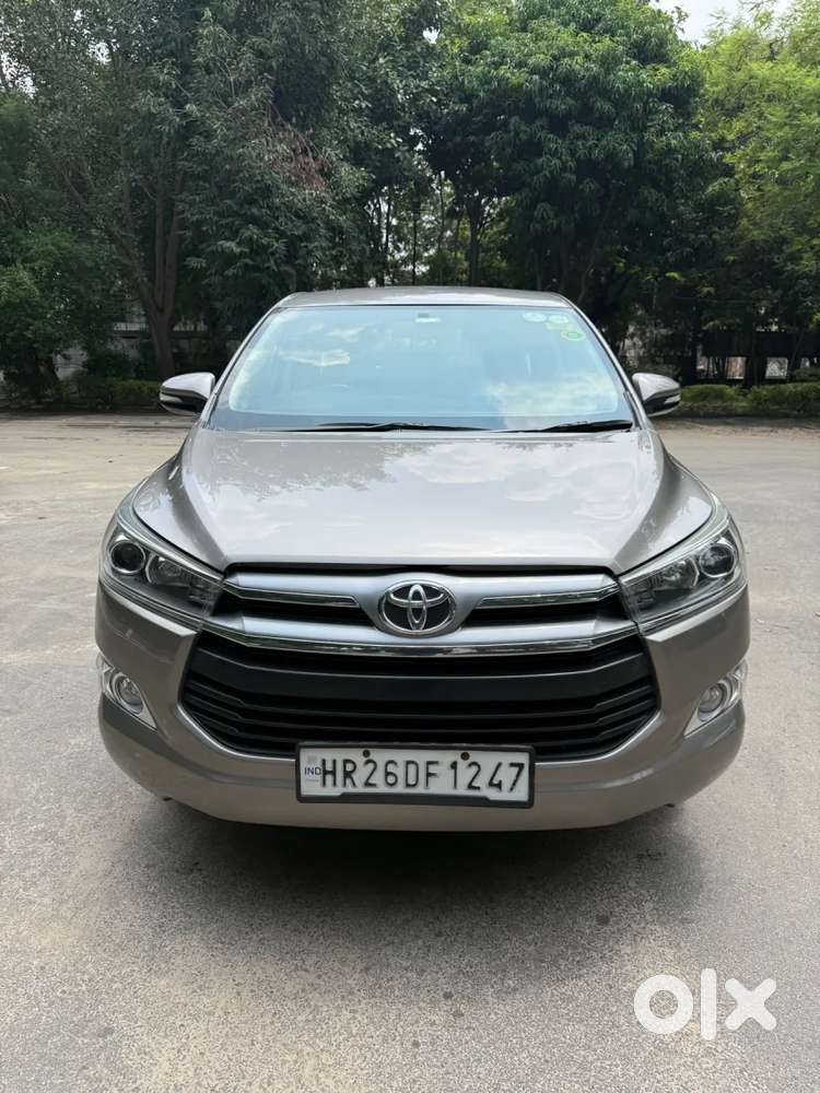 Toyota Innova Crysta 2.4 V 7 Str, 2017, Diesel