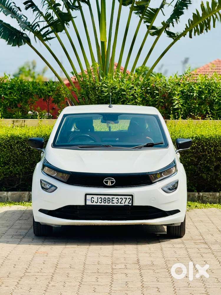 Tata Altroz 1.5 Xz Plus Diesel, 2023, Diesel