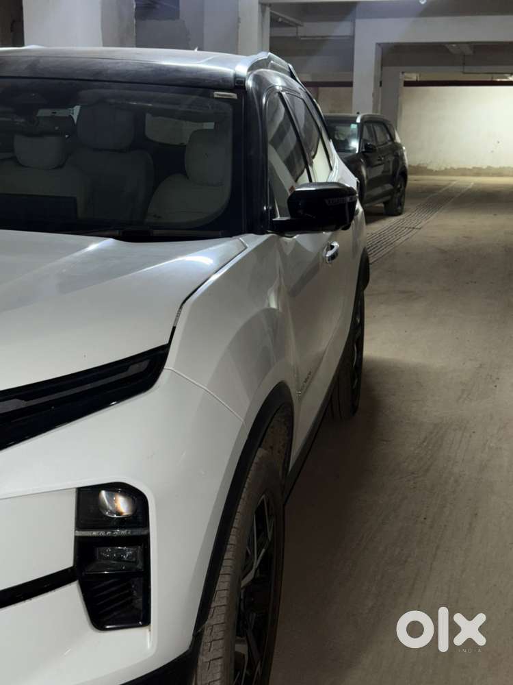 Tata Safari 2.0 Accomplished+