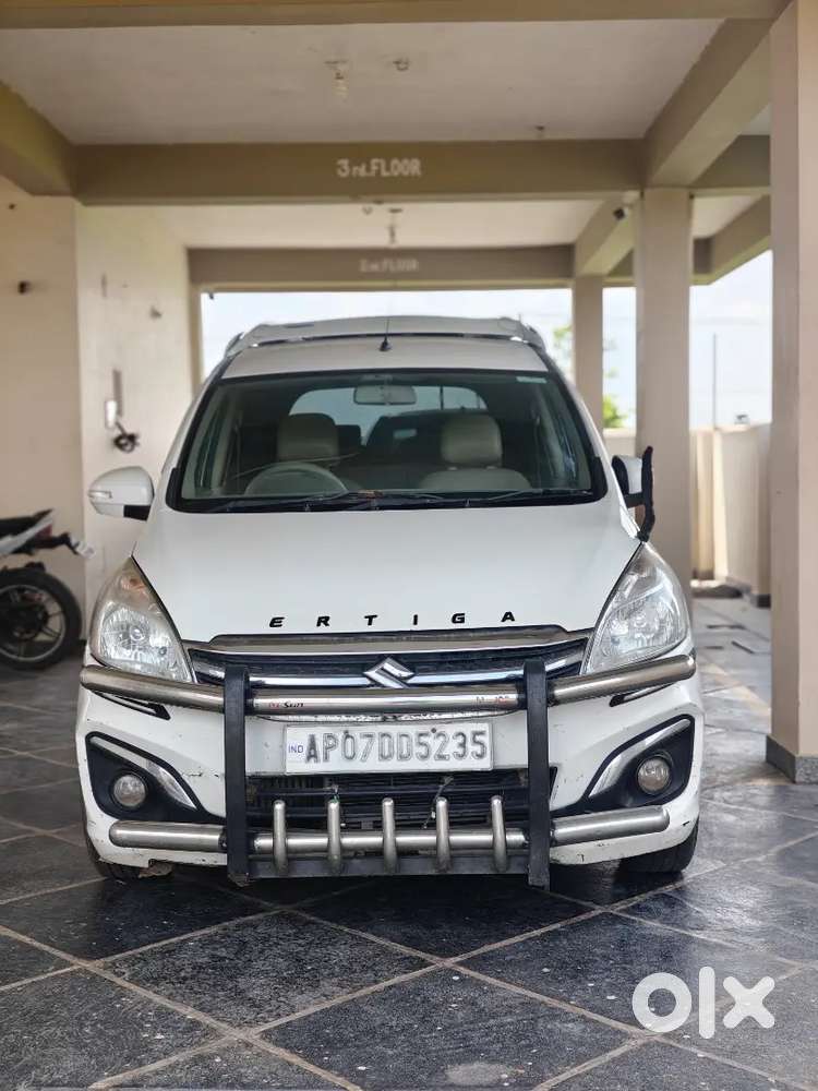 Maruti Suzuki Ertiga 2016