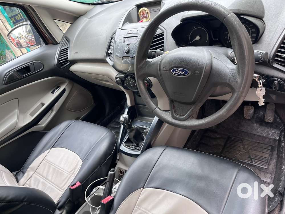 Ford Ecosport 2018 Model Petrol 60,000km Driven