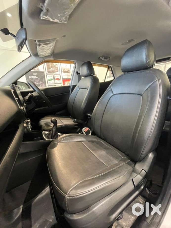 Hyundai Venue 1.2 S Plus, 2022, Petrol