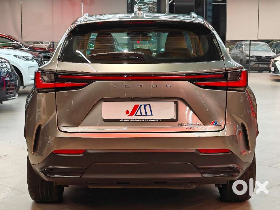 Lexus NX 350h Luxury, 2023, Petrol