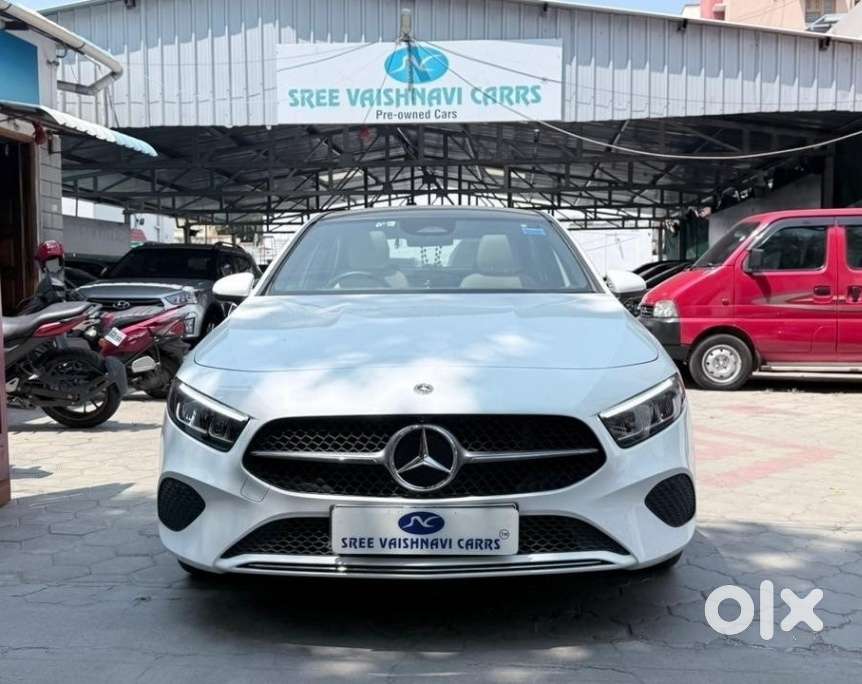 Mercedes-benz A-class Limousine 1.3 A 200, 2023, Petrol