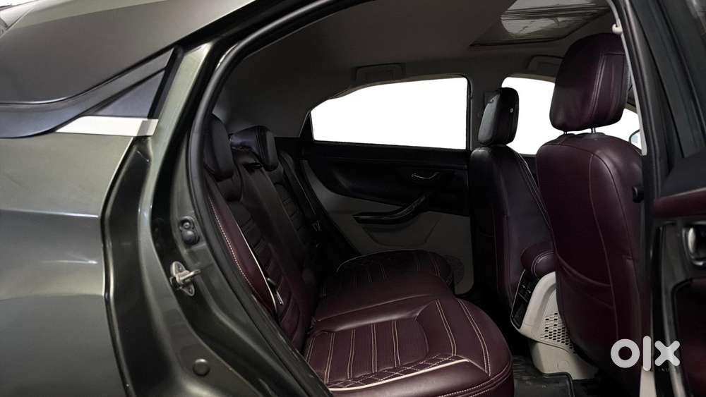 Tata Nexon 1.2 Revotron Xz Plus, 2023, Petrol