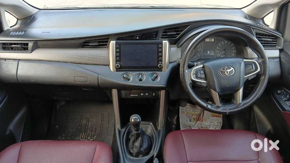 Toyota Innova Crysta 2.4 G Mt 7 Str, 2023, Diesel