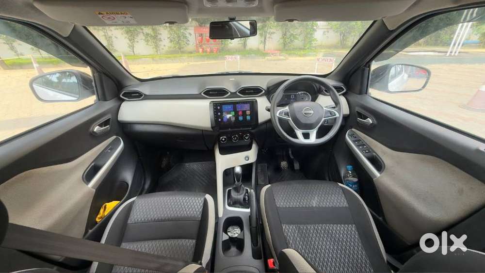 Nissan Magnite 1.0 Xv Turbo Cvt, 2022, Petrol