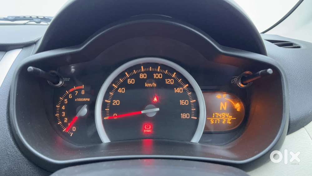 Maruti Suzuki Celerio 1.0 Vxi Amt, 2019, Petrol