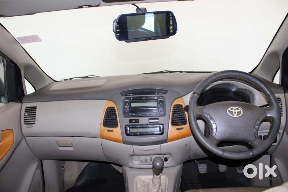 Toyota Innova 2.5 Vx 8 Str, 2011, Diesel