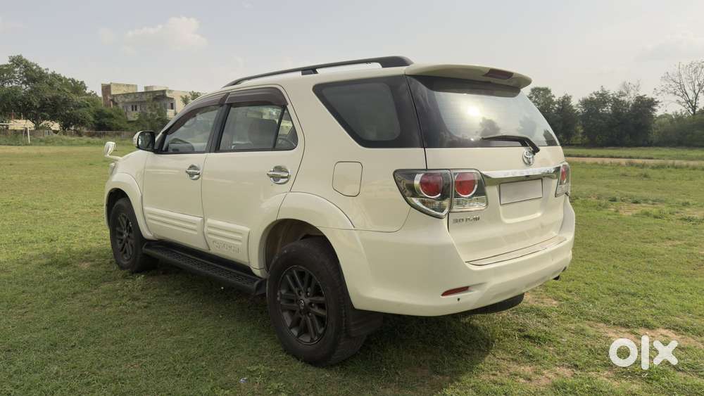Toyota Fortuner 3.0 4x2 Mt, 2015, Diesel