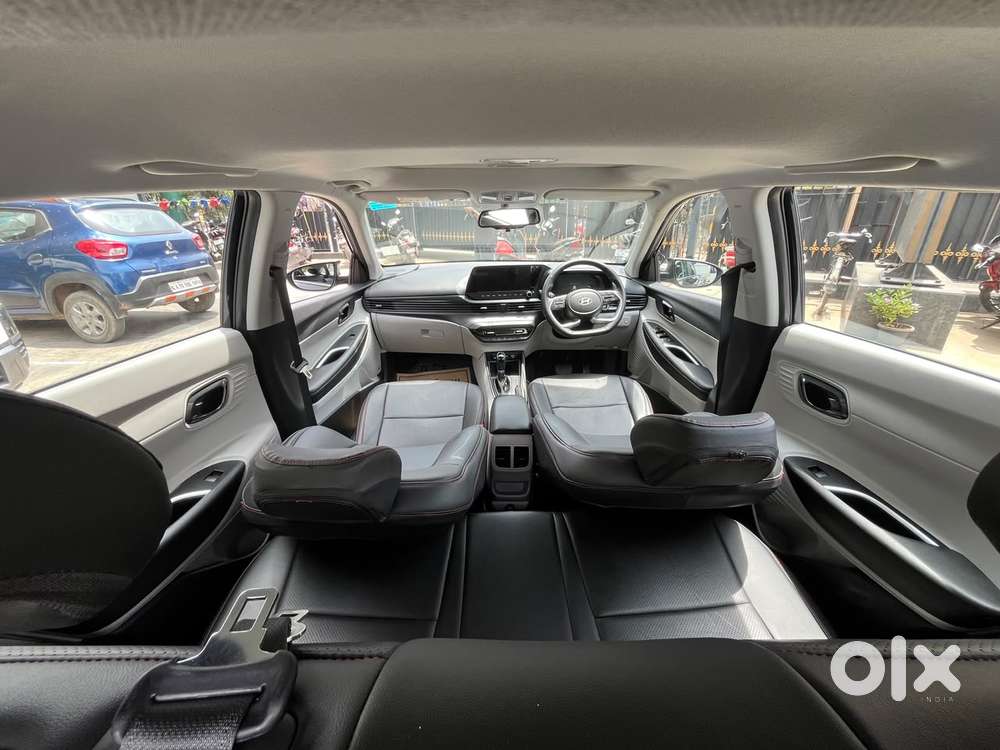 Hyundai New I20 1.2 Asta (o) Ivt, 2024, Petrol