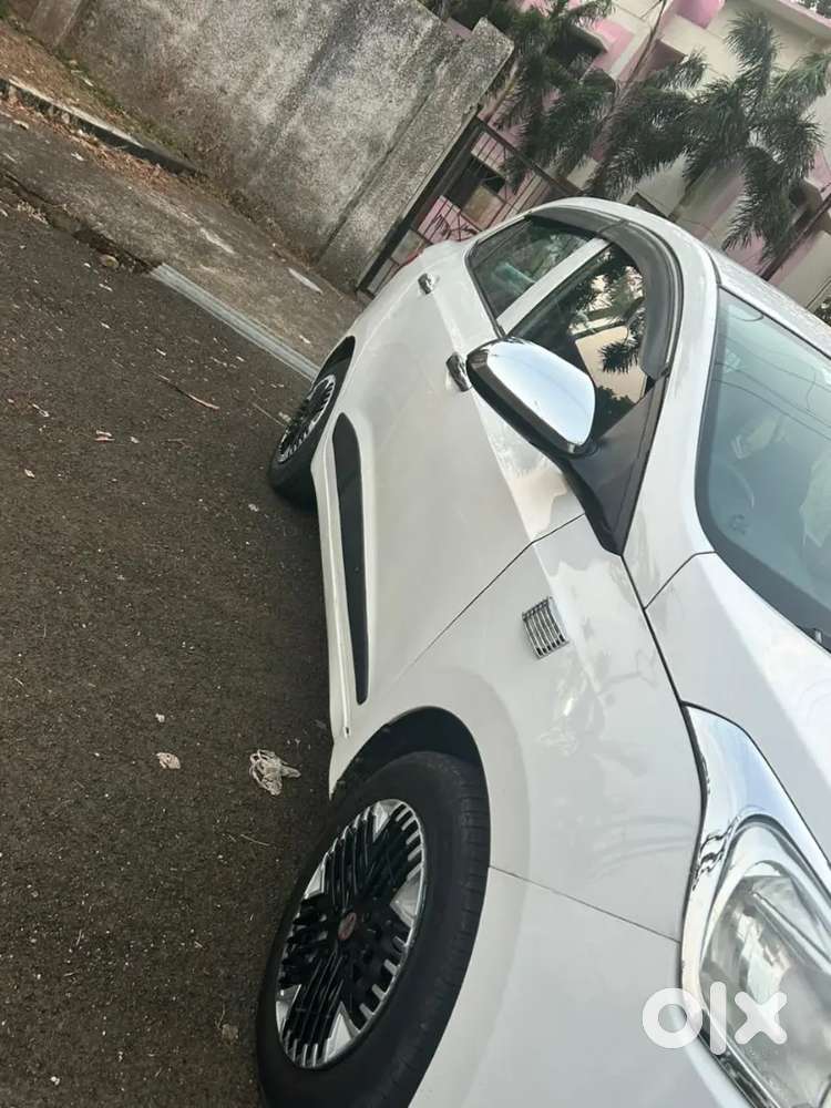 Hyundai Xcent 2018 Diesel 75620 Km Driven