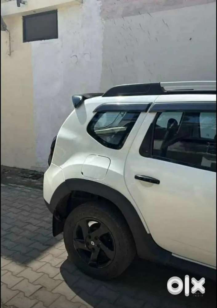 Renault Duster 2015 Diesel Well Maintained