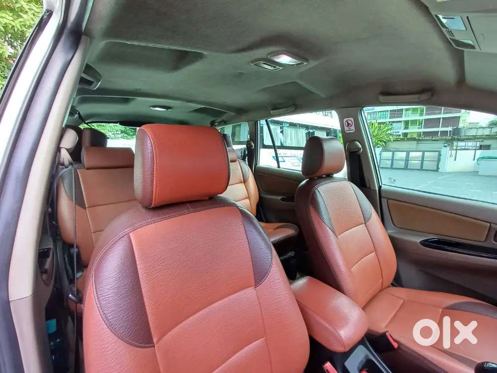 Toyota Innova 2016 Diesel Well Maintained