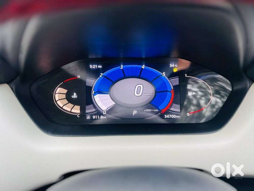 Nissan Magnite 1.0 Xv Turbo Cvt, 2023, Petrol