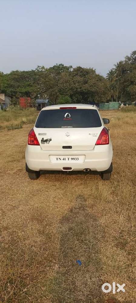 Maruti Suzuki Swift Ddis Vdi, 2010, Petrol