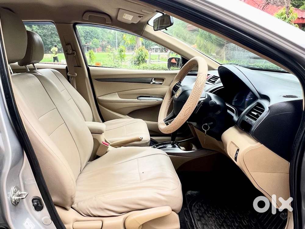 Honda City V At Exclusive, 2013, Petrol