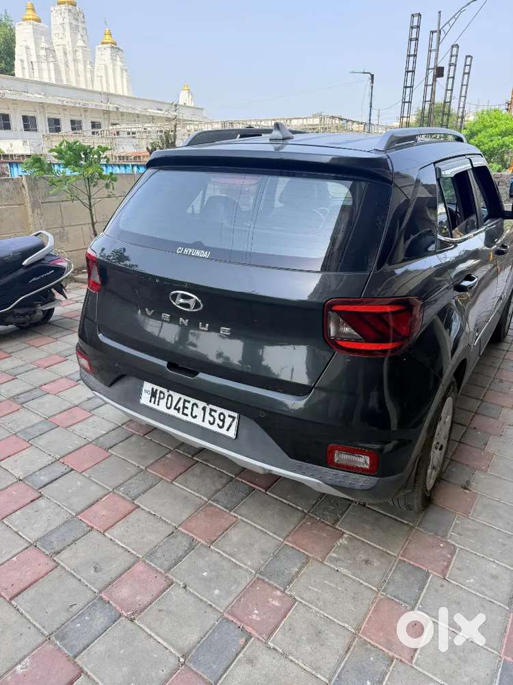 Hyundai Venue 2021