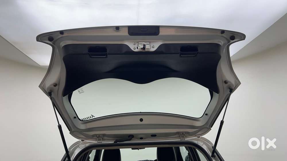 Maruti Suzuki Swift Vvt Vxi, 2022, Petrol