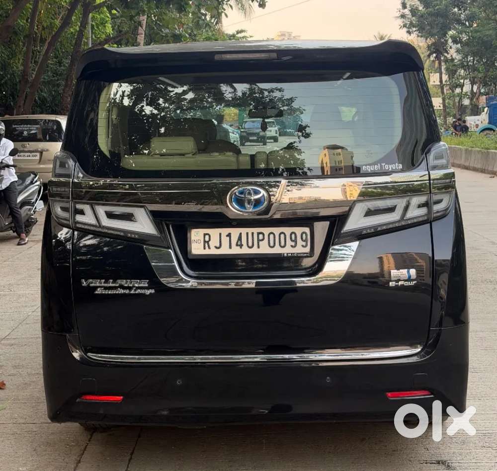 Toyota Vellfire, 2022, Petrol