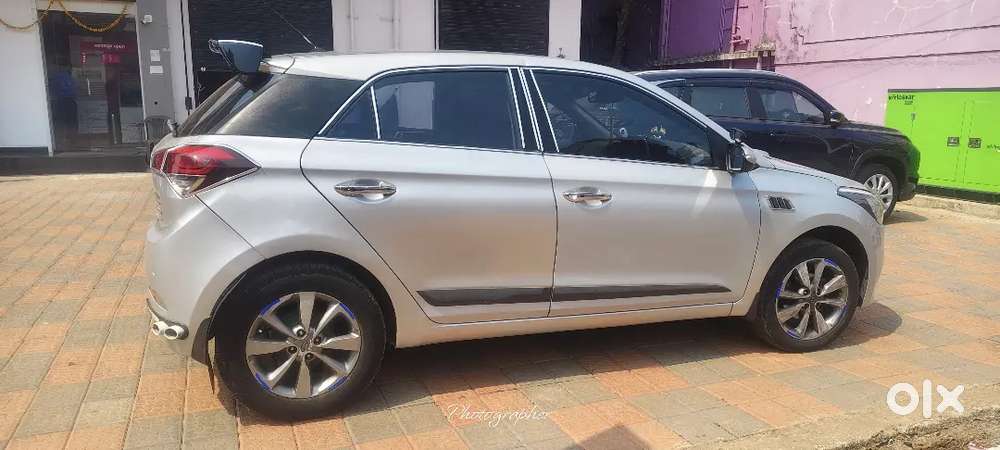 Hyundai Elite I20 2015 Petrol 90000 Km Driven