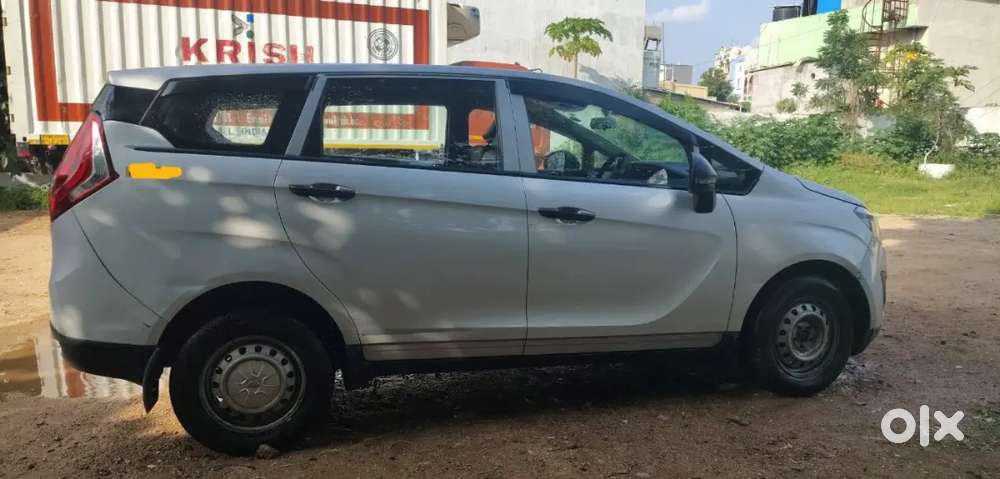 Mahindra Marazzo Diesel Manual 2023 Commercial Vehicle Yellow Plate