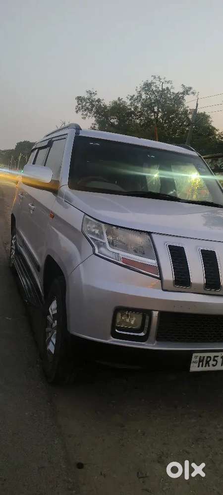Mahindra Tuv 300 2016 Diesel Well Maintained Good Condition