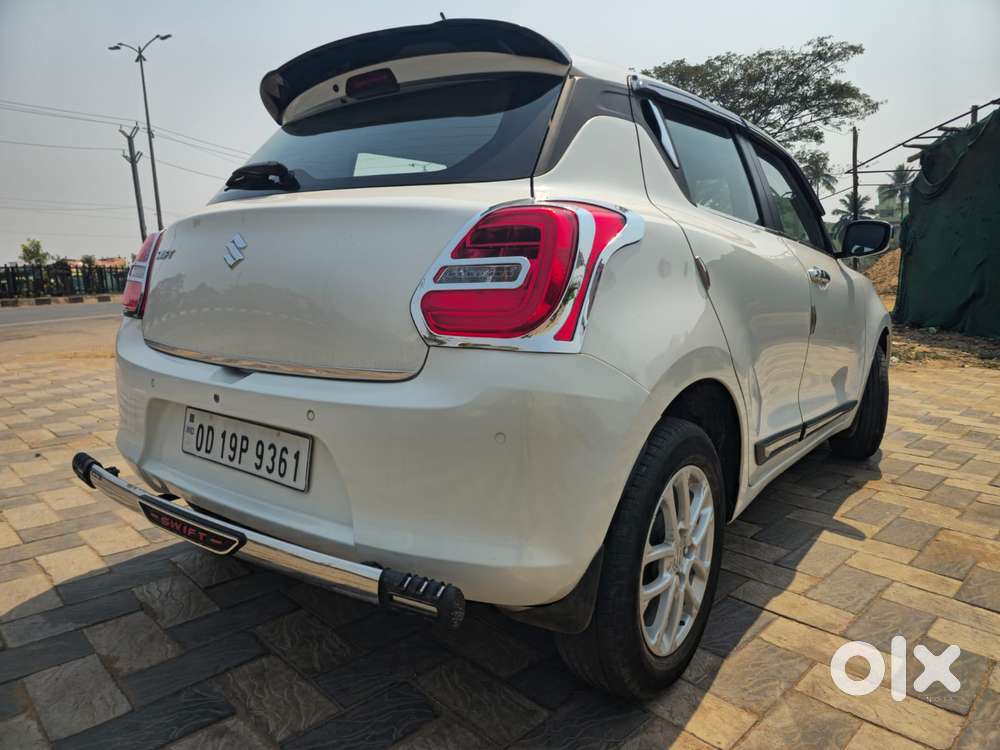 Maruti Suzuki Swift 2018 Zxi, 2019, Petrol