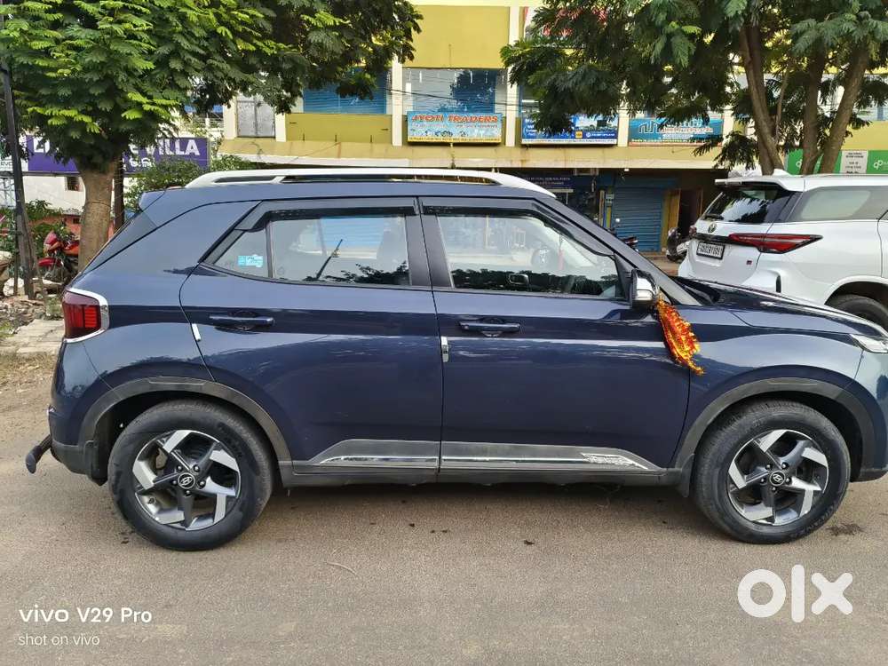 Hyundai Venue 2019 Petrol Good Condition