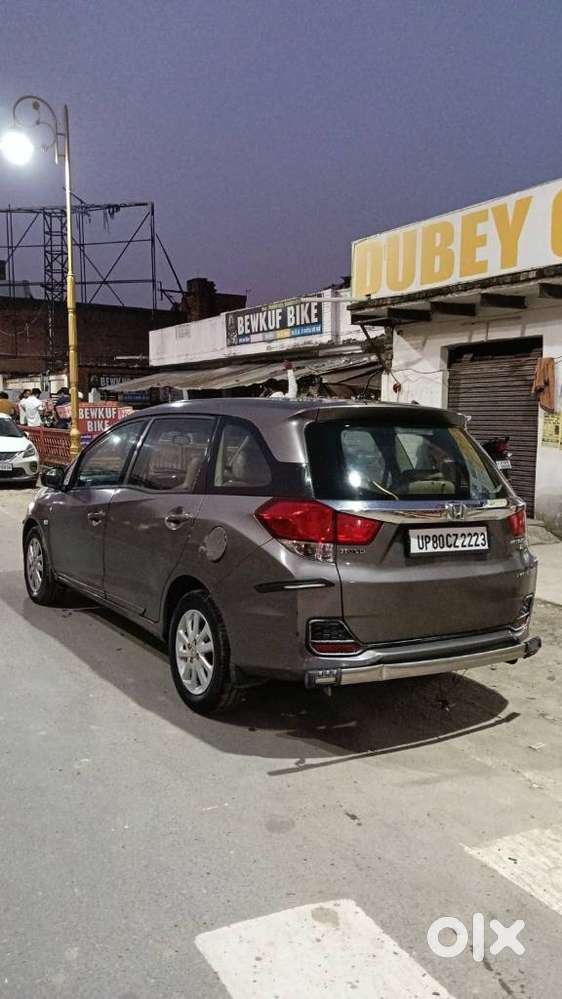 Honda Mobilio, 2014, Petrol