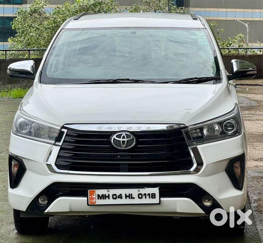 Toyota Innova Crysta 2.8z Automatic, 2016, Diesel