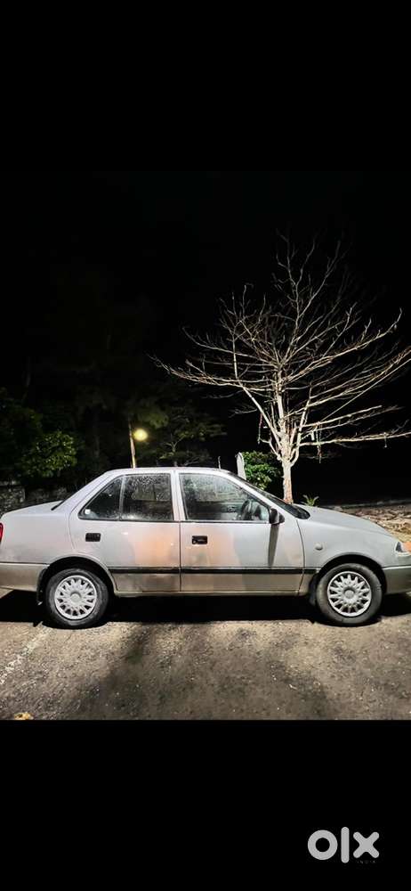 Maruti Suzuki Esteem 2006 - Manual Petrol