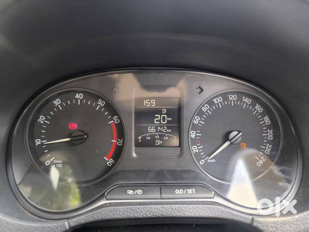 Skoda Rapid 1.6 Ambition Plus Mpi, 2016, Petrol